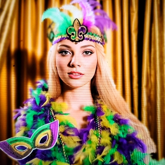 Other - NWT MARDI GRAS SET TUTU MASK BEADS SOCKS FEATHER FAUX  HEADBAND AND SCARF